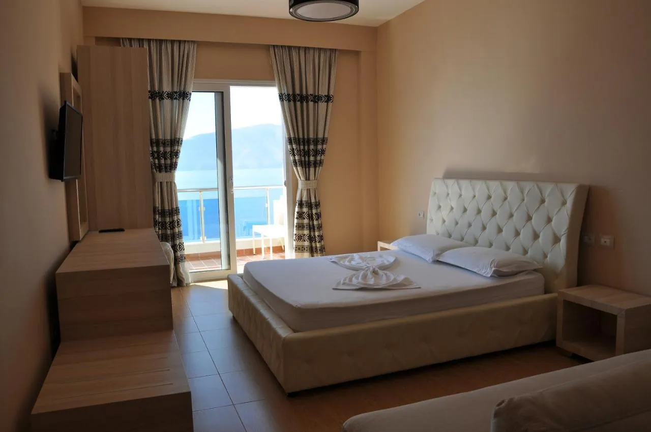 ****  Coral Hotel & Resort Albania