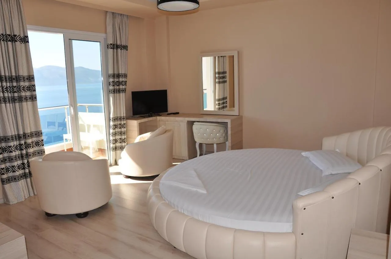 Coral Hotel & Resort  Vlore