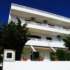 Apartment Renato, Ksamil
