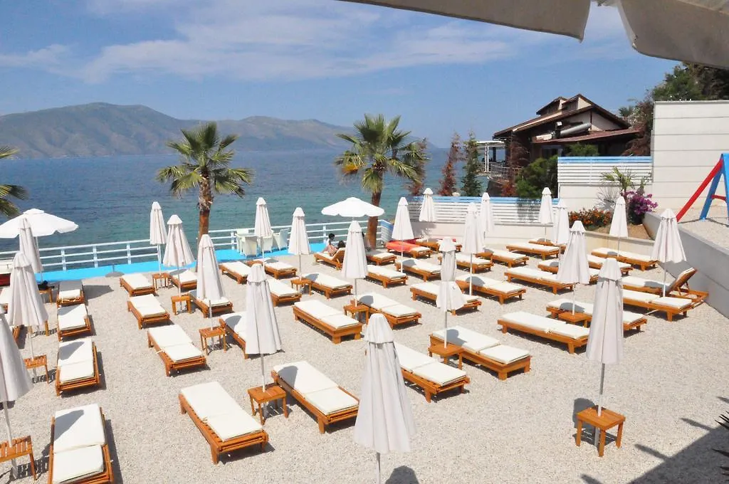 Coral Hotel & Resort Radhimë 4*,  Albanie