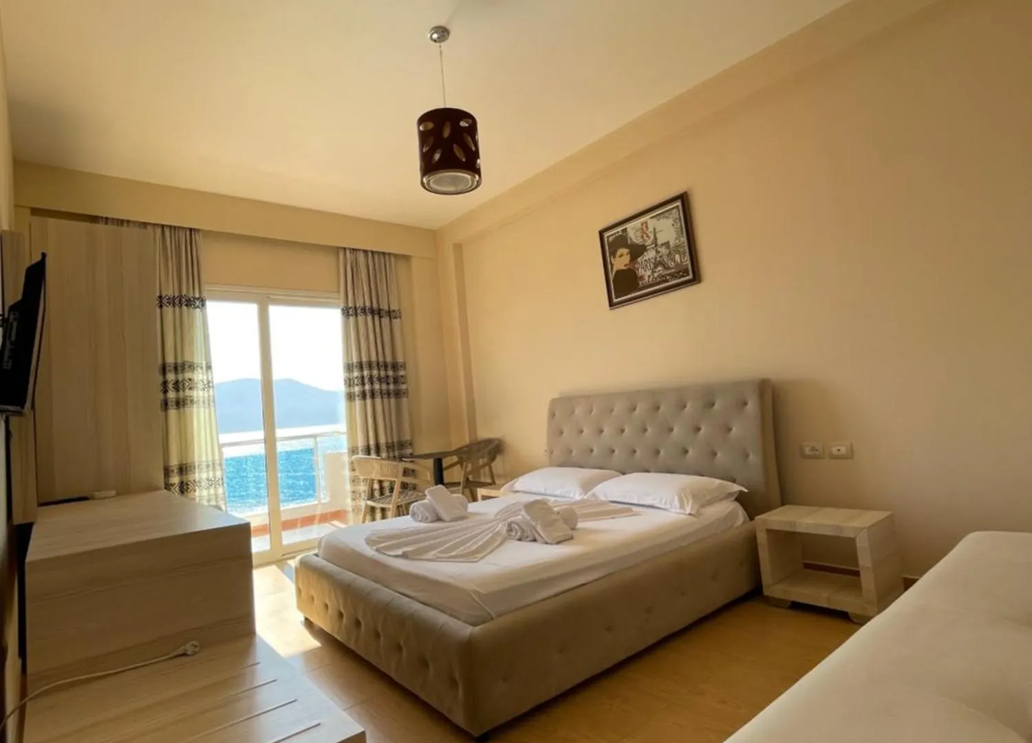 Coral Hotel & Resort Radhimë