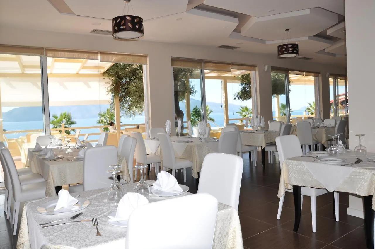 Coral Hotel & Resort Radhimë 4*,  Albanie