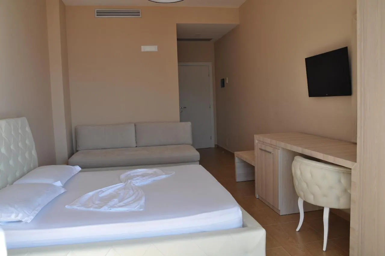 Coral Hotel & Resort Radhimë