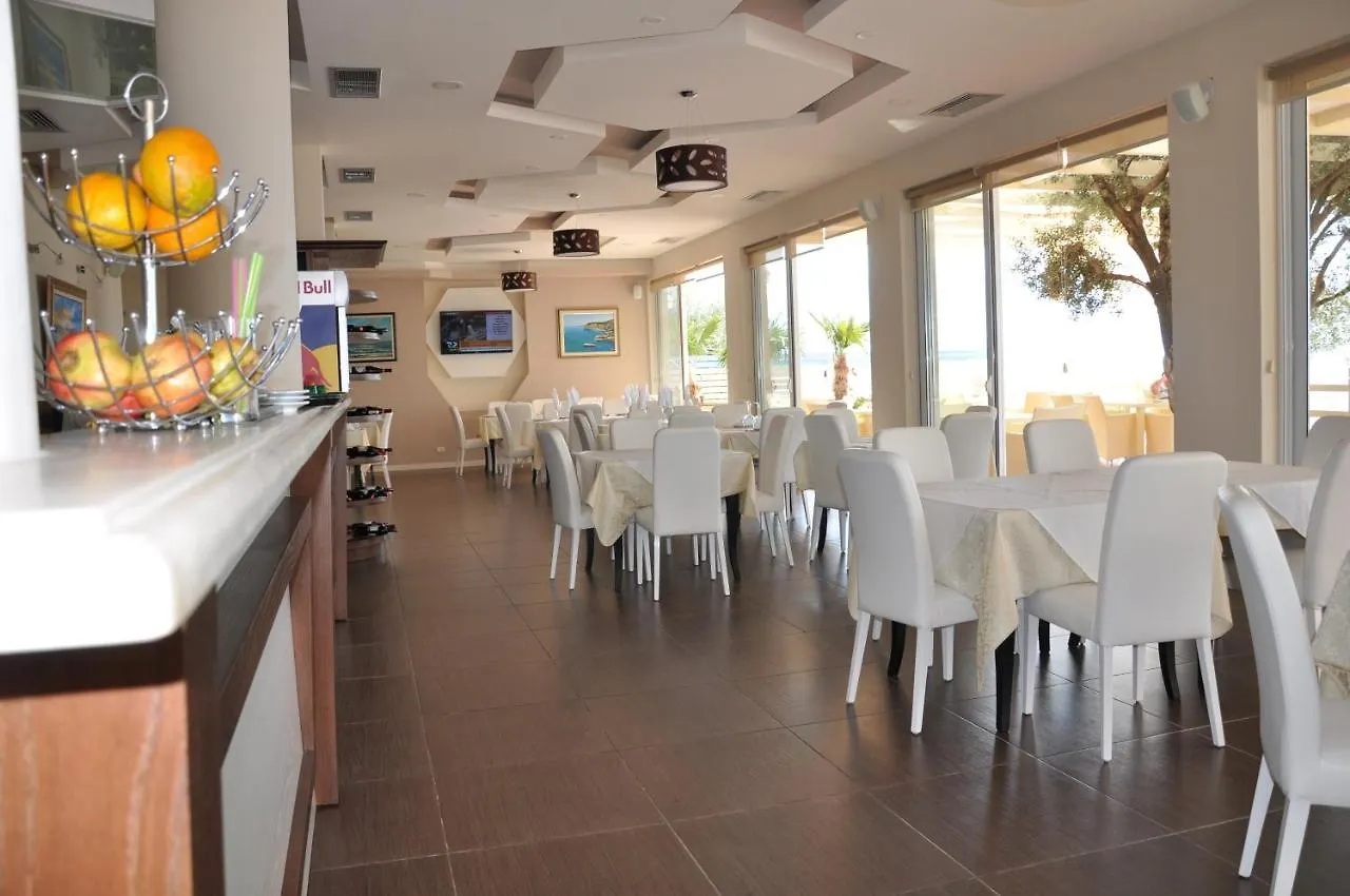 ****  Coral Hotel & Resort Albania